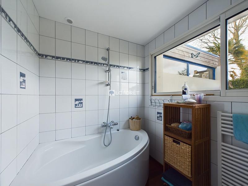 Maison contemporaine - 163 m² - 6 pièces