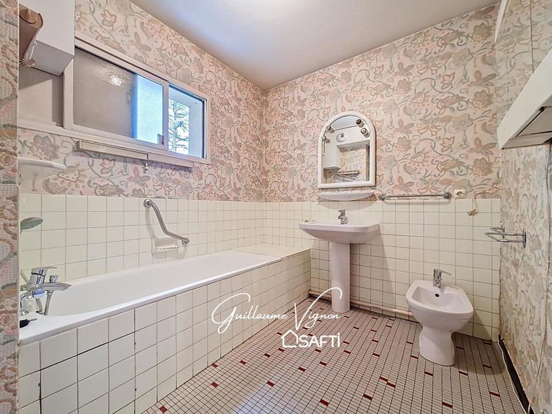 Appartement - 81 m² - 3 pièces