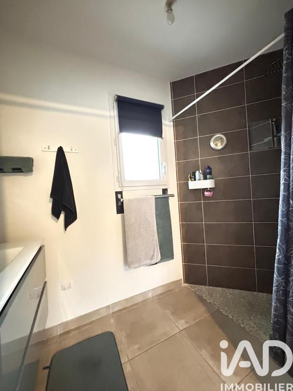 Maison - 93 m² - 4 pièces