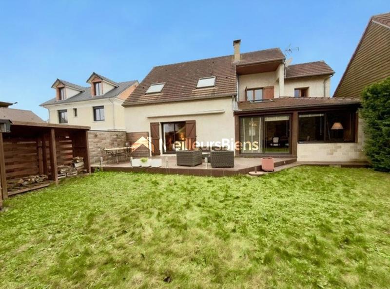 Maison - 144 m² - 7 pièces