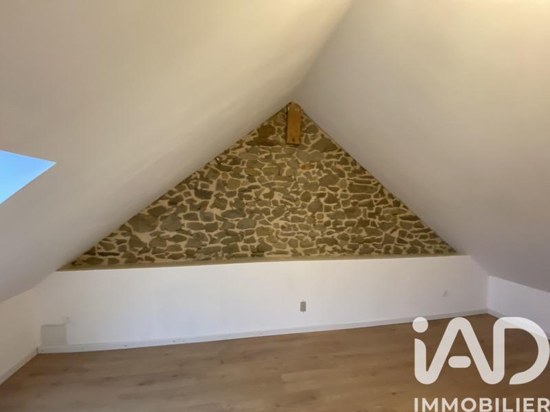 Maison - 213 m² - 7 pièces