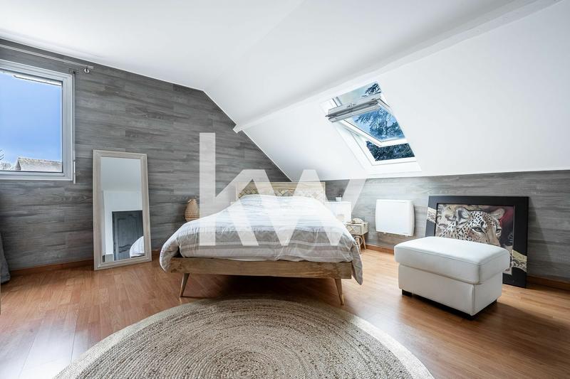 Maison - 175 m² - 7 pièces