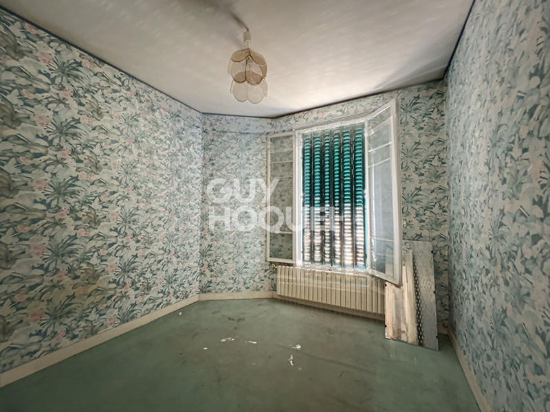 Maison - 108 m² - 8 pièces