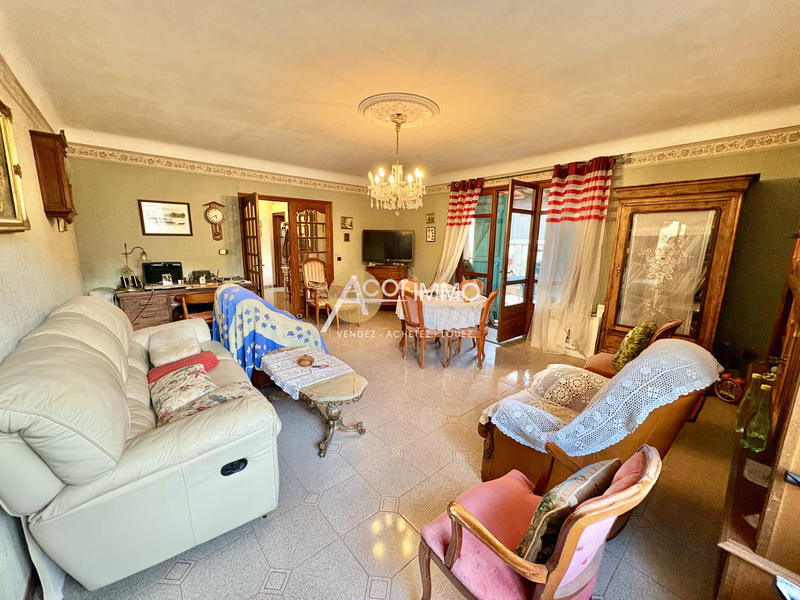 Maison - 170 m² - 6 pièces