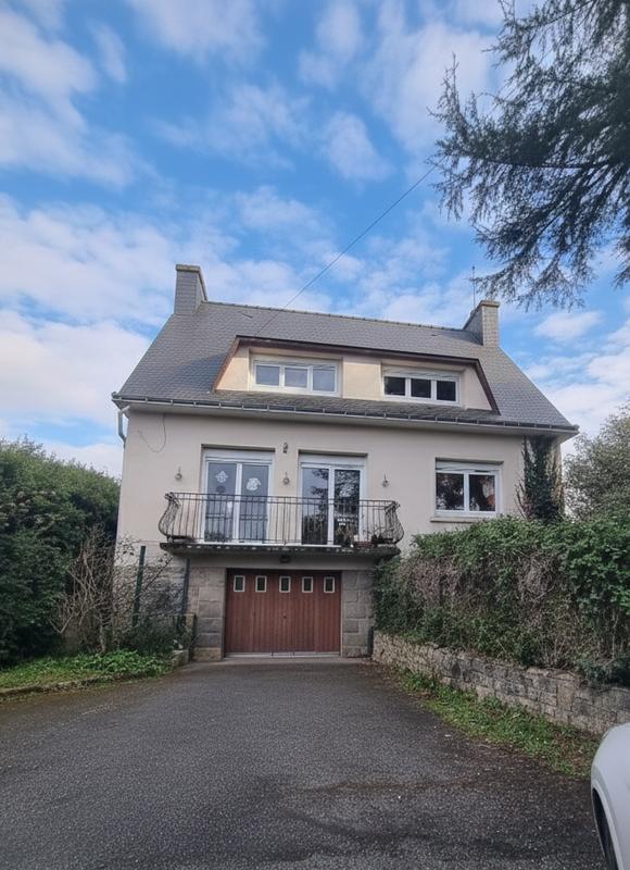 Maison - 118 m² - 6 pièces