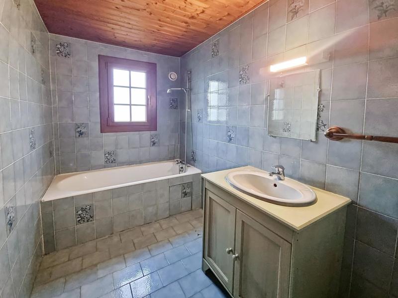 Maison - 148 m² - 8 pièces