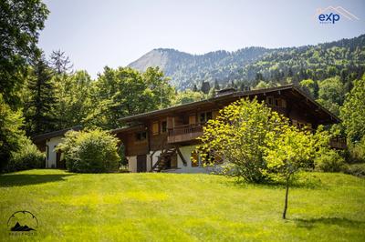 Villa - 174 m² - 8 pièces