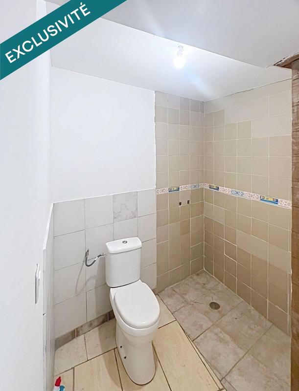 Local commercial - 126 m² - 1 pièce