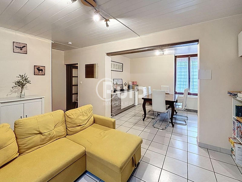 Maison - 80 m² - 5 pièces