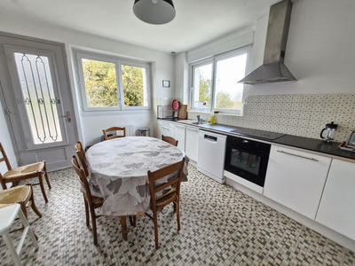 Maison - 140 m² - 7 pièces