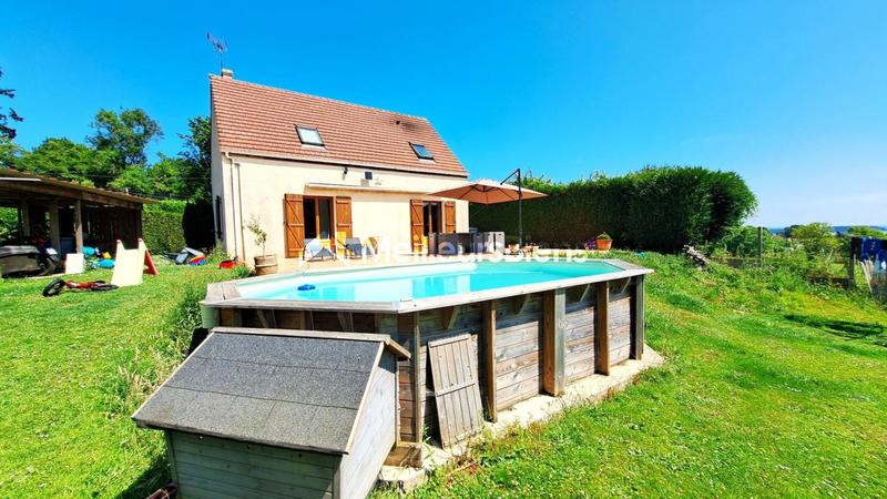 Maison - 107 m² - 6 pièces