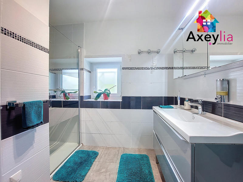 Maison - 197 m² - 7 pièces