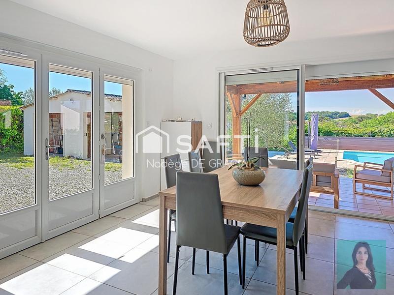 Maison - 211 m² - 7 pièces