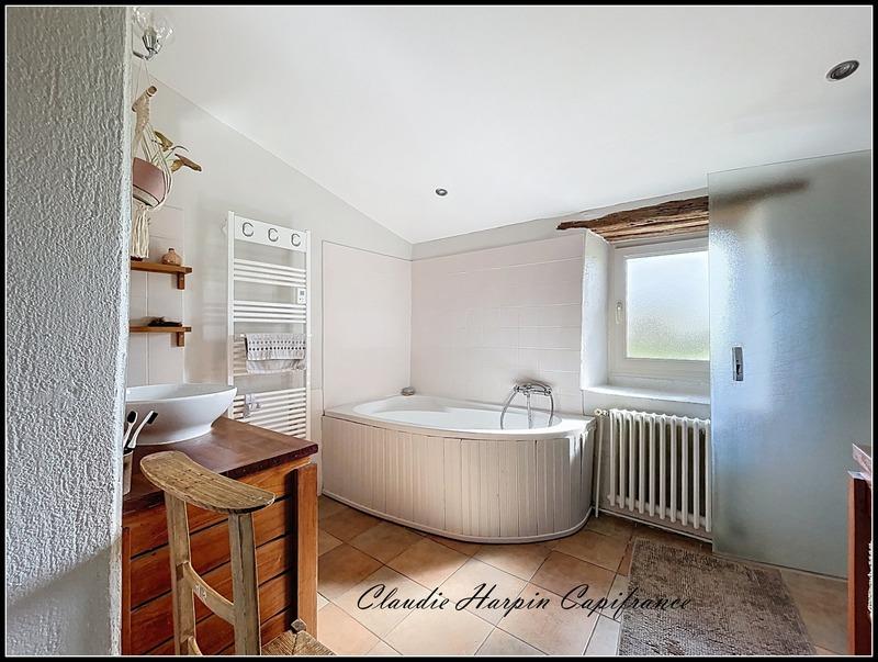 Maison de campagne - 430 m² - 14 pièces