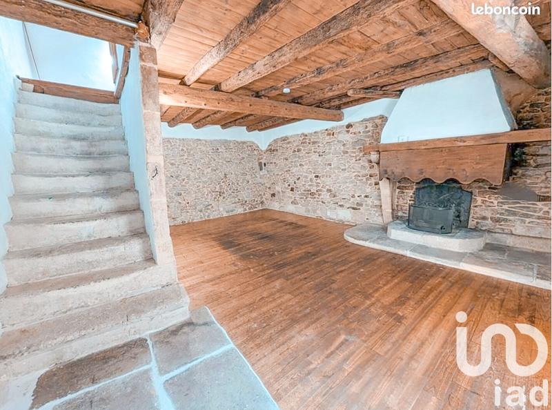 Maison - 80 m² - 4 pièces