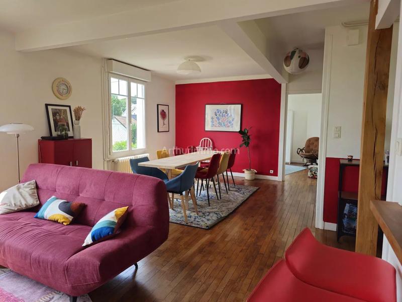 Maison - 180 m² - 7 pièces