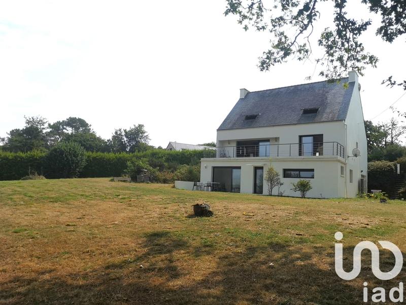 Maison - 246 m² - 10 pièces