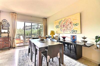 Appartement - 112 m² - 5 pièces