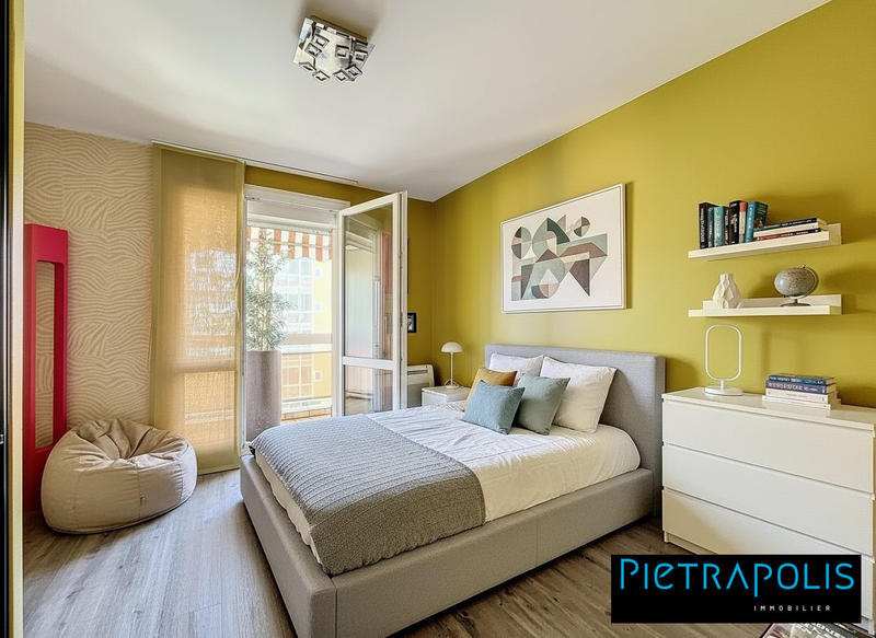 Duplex - 149 m² - 5 pièces