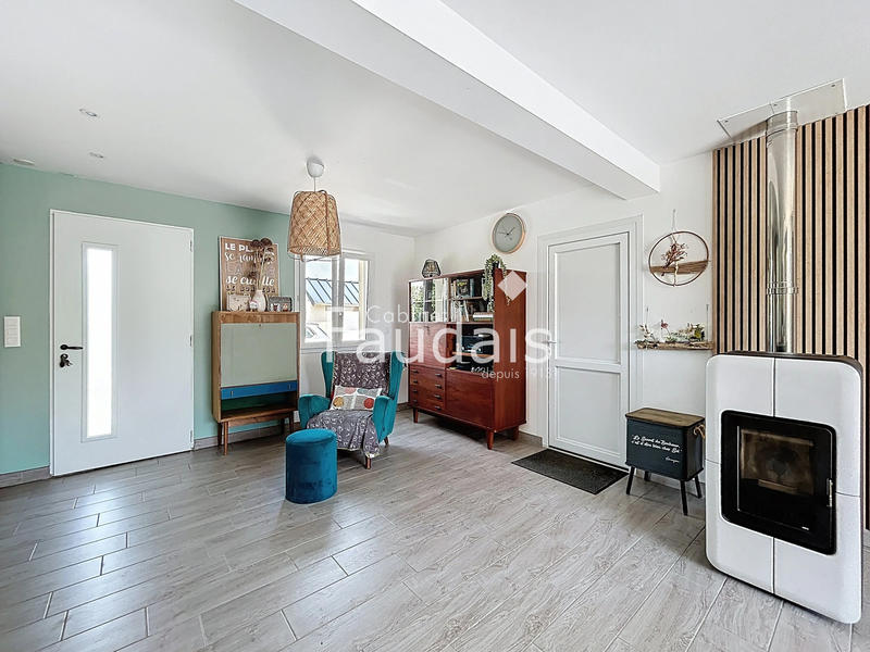 Maison - 121 m² - 6 pièces