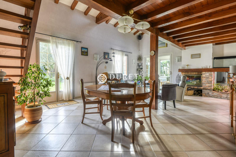 Maison - 168 m² - 6 pièces