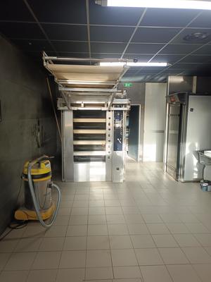 Fonds de commerce - Magasins - 300 m²