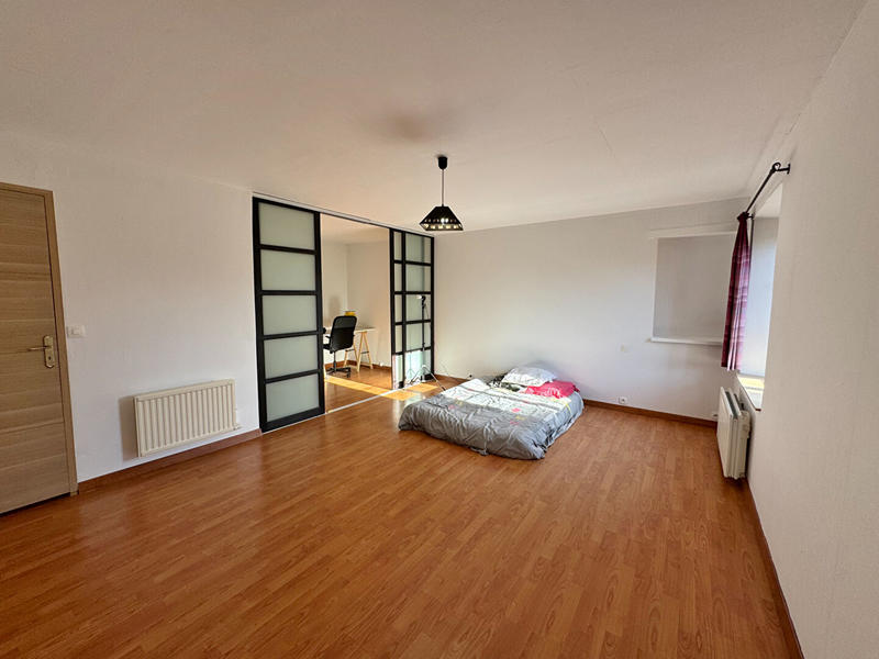 Maison - 180 m² - 6 pièces