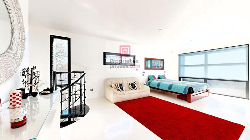 Maison - 138 m² - 4 pièces