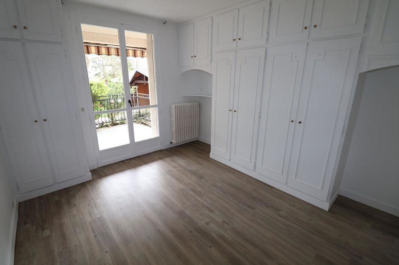 Maison - 185 m² - 8 pièces