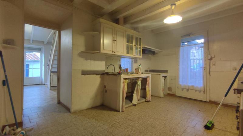 Maison - 152 m² - 6 pièces