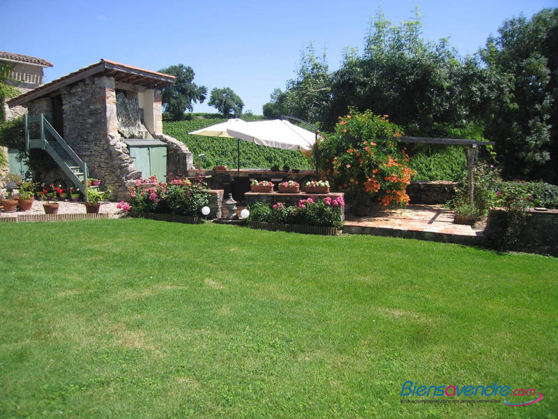 Bastide - 200 m² - 8 pièces