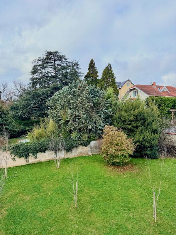 Appartement - 87 m² - 4 pièces