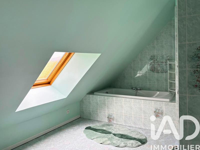 Maison - 178 m² - 7 pièces