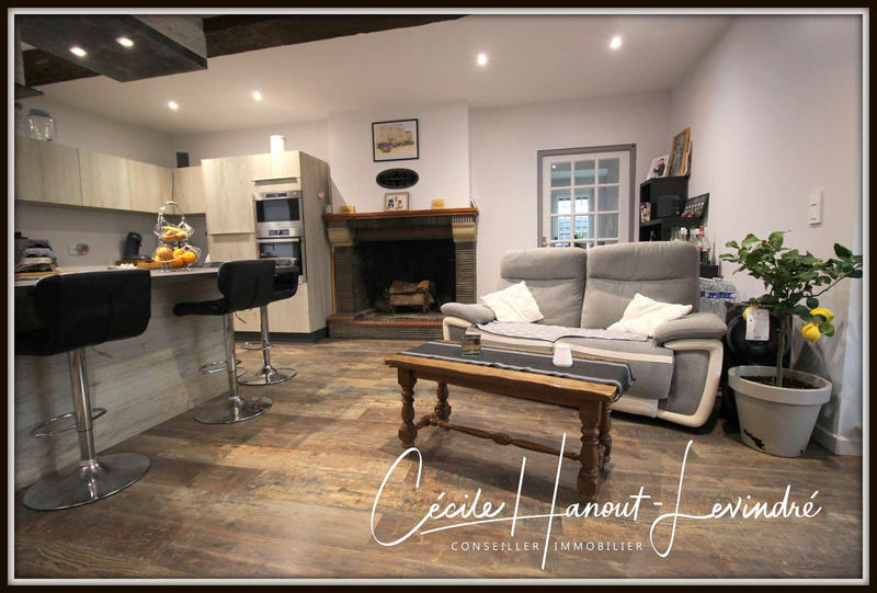 Maison - 355 m² - 17 pièces