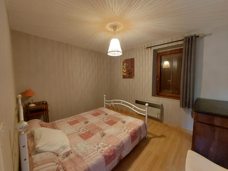 Maison - 140 m² - 8 pièces