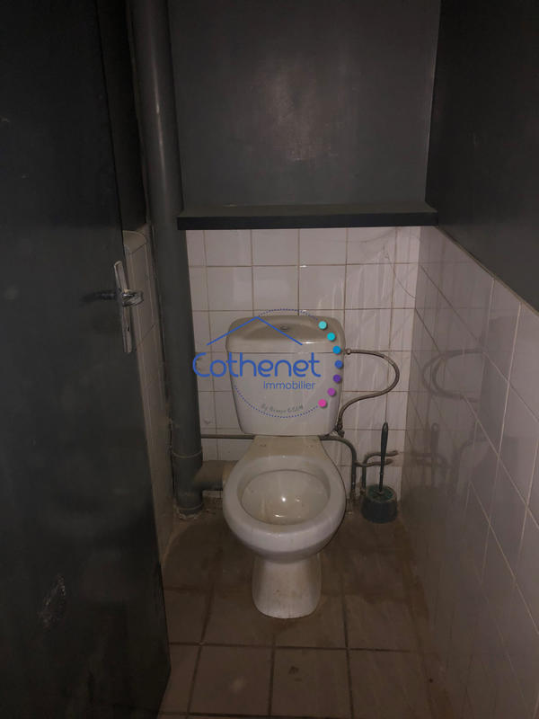 Local d'activités - 312 m²