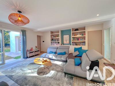 Maison - 185 m² - 5 pièces