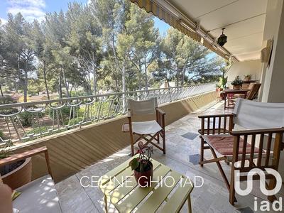 Appartement - 93 m² - 3 pièces