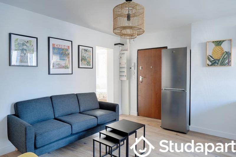 Chambre - 10 m² - 1 pièce