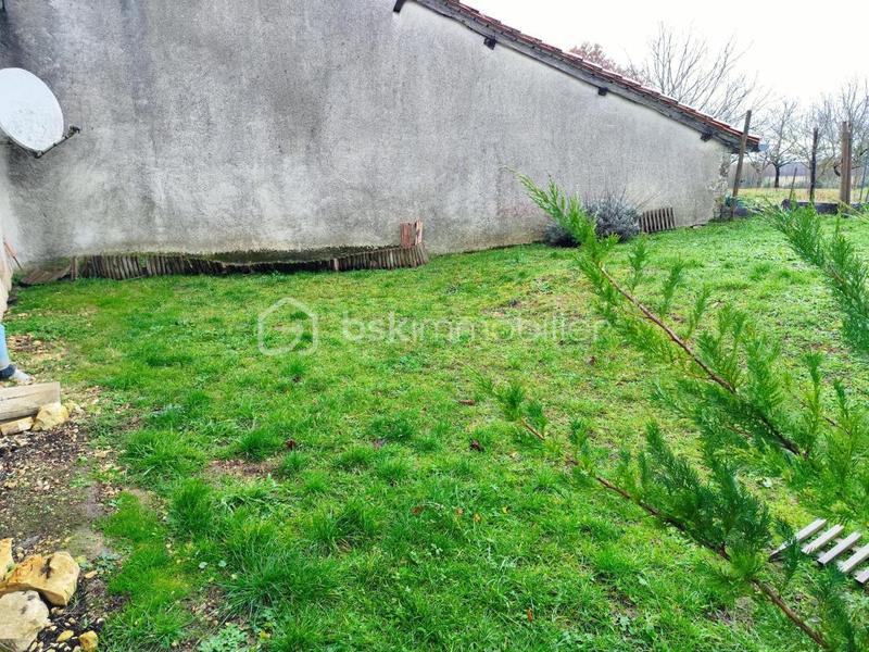 Maison en pierre - 80 m² - 4 pièces