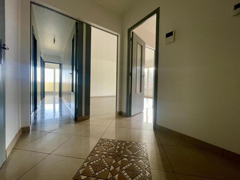 Appartement - 77 m² - 4 pièces