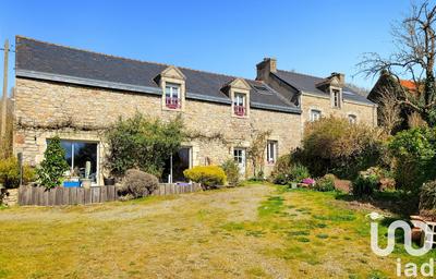 Maison - 177 m² - 6 pièces