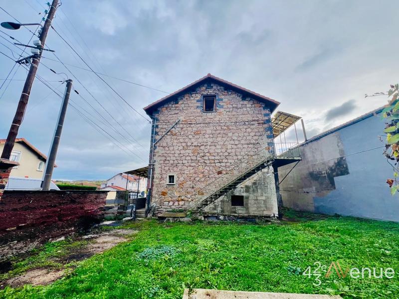 Immeuble - 150 m² - 2 pièces