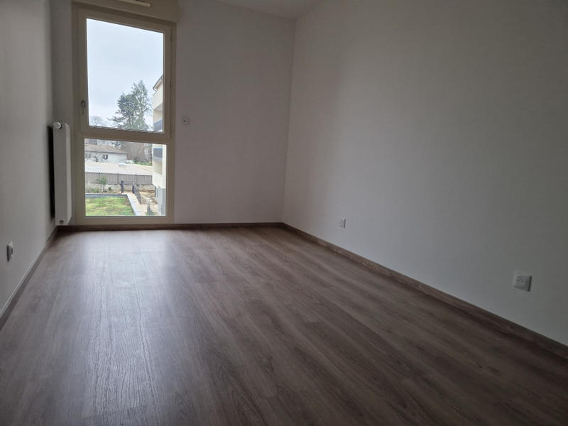 Appartement - 90 m² - 4 pièces