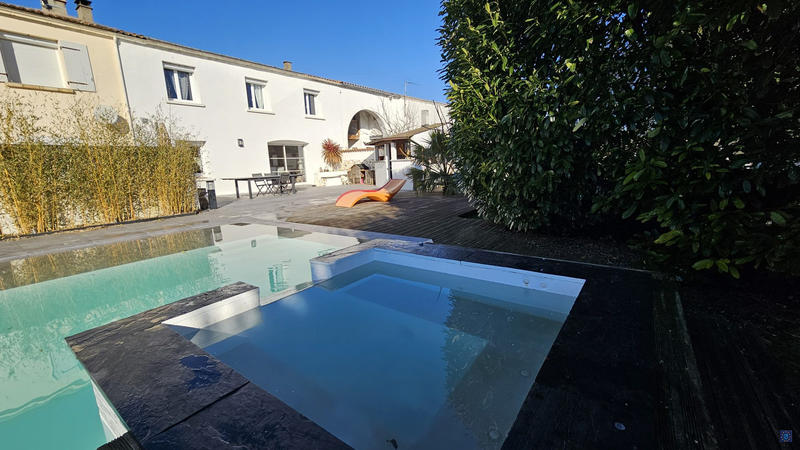 Maison - 170 m² - 7 pièces