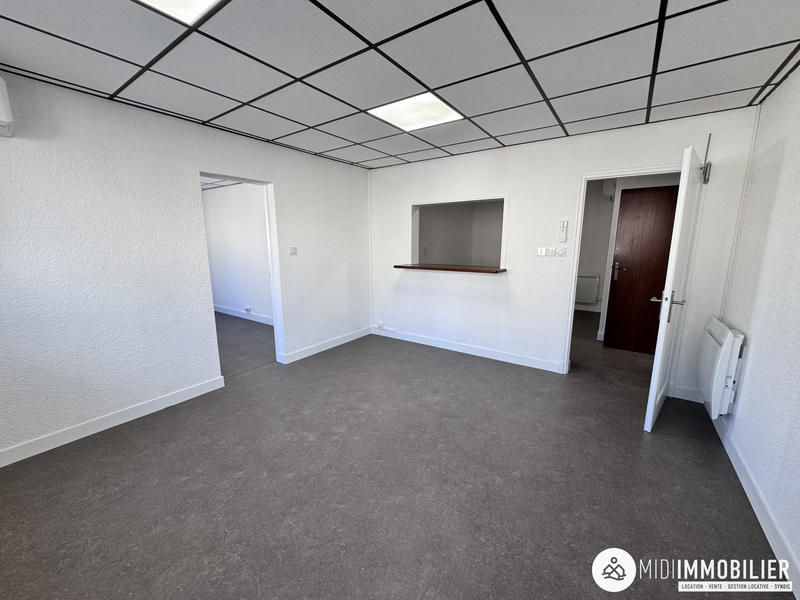 Bureau - 63 m² - 2 pièces