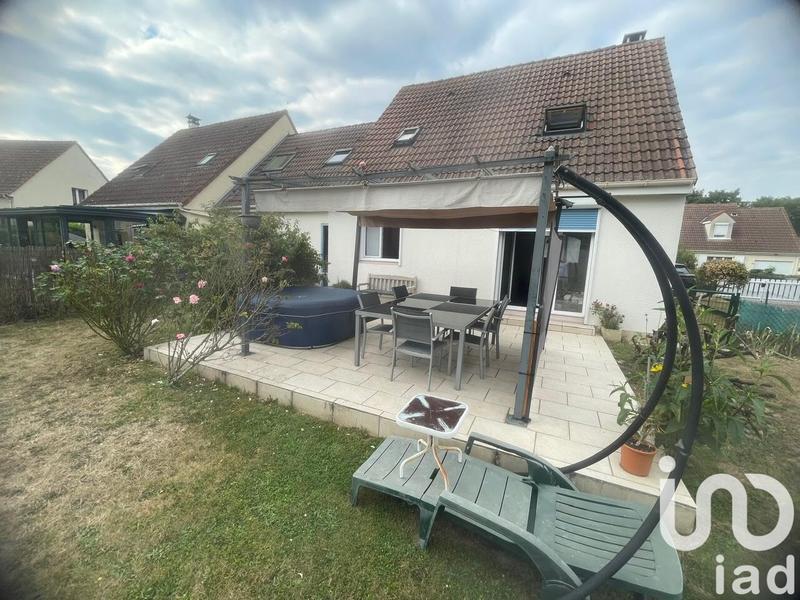 Maison - 91 m² - 6 pièces