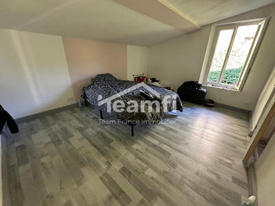 Maison - 110 m² - 6 pièces