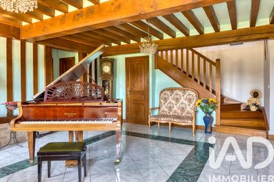 Maison - 280 m² - 7 pièces