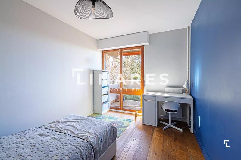 Appartement - 80 m² - 4 pièces